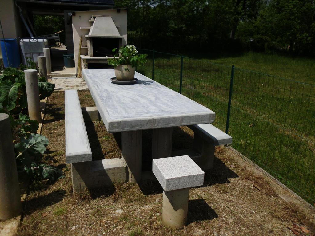 A Campagnac Apartment *